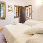 فندق مبيت وإفطار Tenuta Miranda 4*