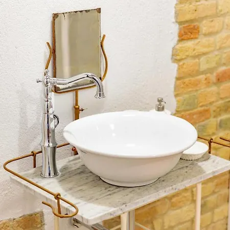 Tenuta Miranda Frühstückspension 4*