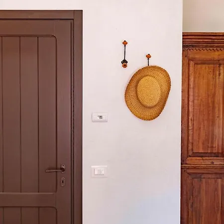 Tenuta Miranda Frühstückspension Cassinasco