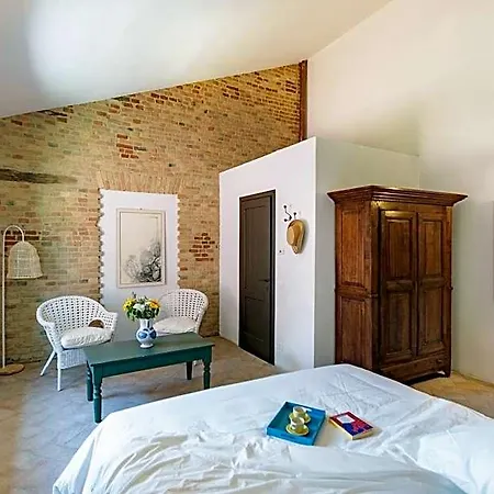 Bed & Breakfast Tenuta Miranda 4*