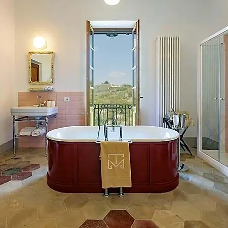 Bed & Breakfast Tenuta Miranda 4*