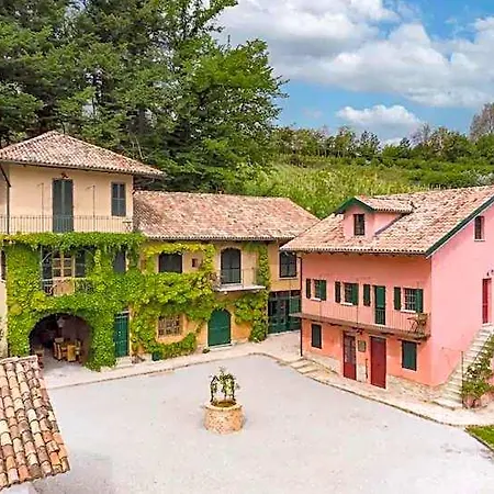 Tenuta Miranda Bed & Breakfast Cassinasco