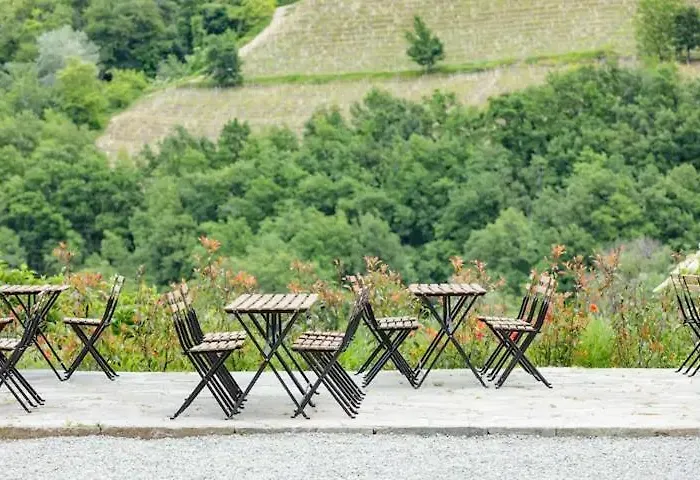 Tenuta Miranda 4* Cassinasco